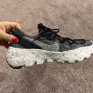 Nike space hippies, size 6